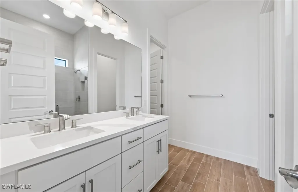 4368 Annapolis Avenue Ave Maria FL 34142