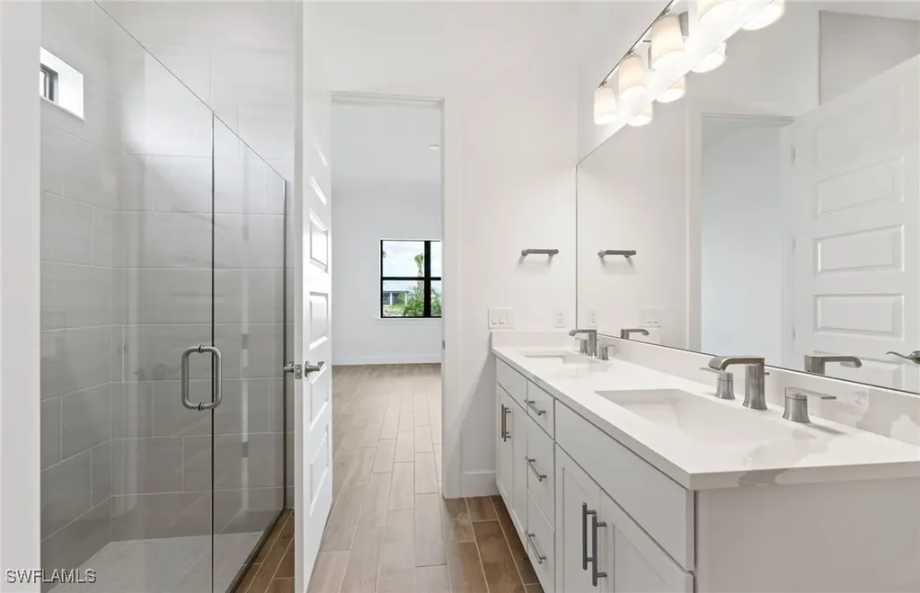 4368 Annapolis Avenue Ave Maria FL 34142