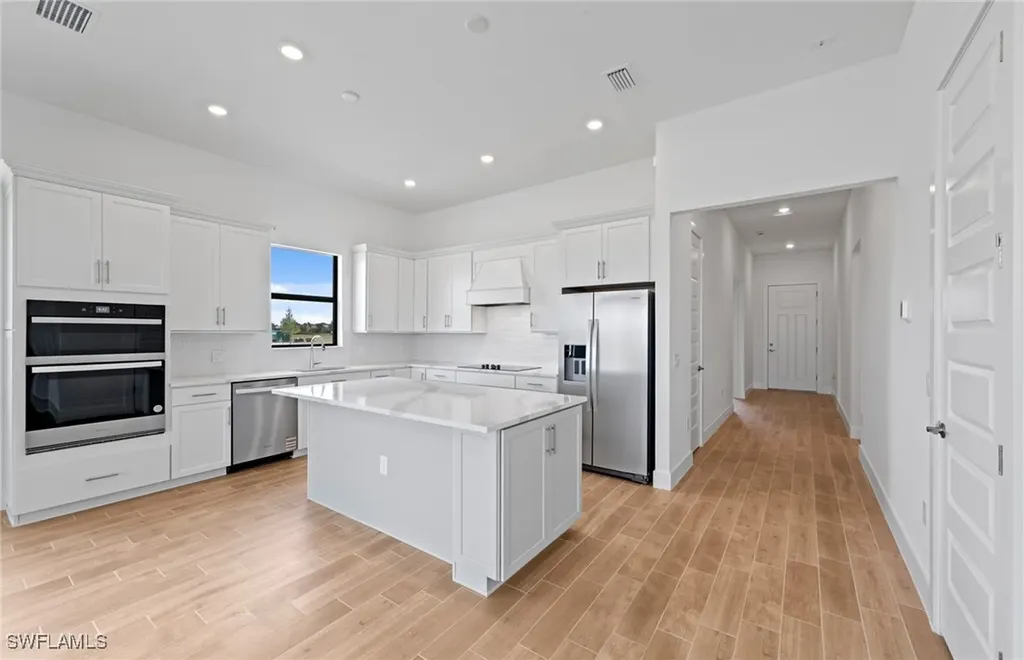 4368 Annapolis Avenue Ave Maria FL 34142