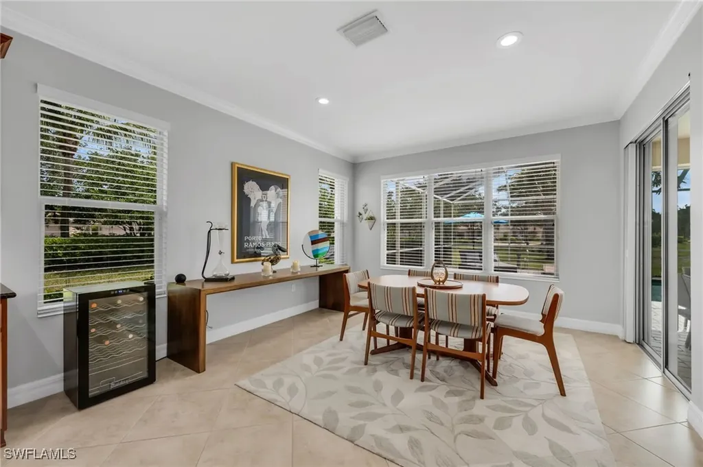 8637 Julia Lane Naples FL 34114