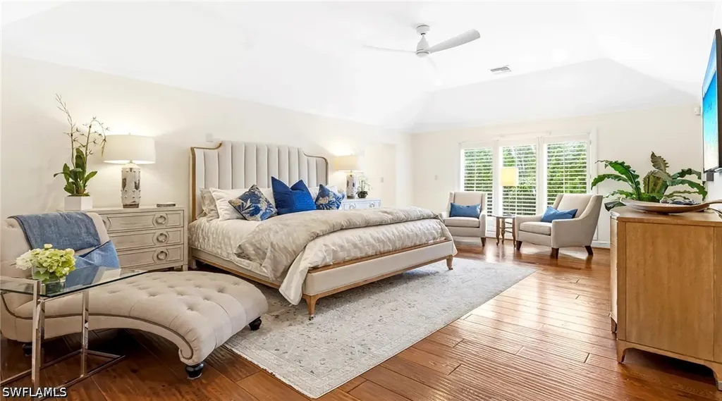 2700 Treasure Lane Naples FL 34102