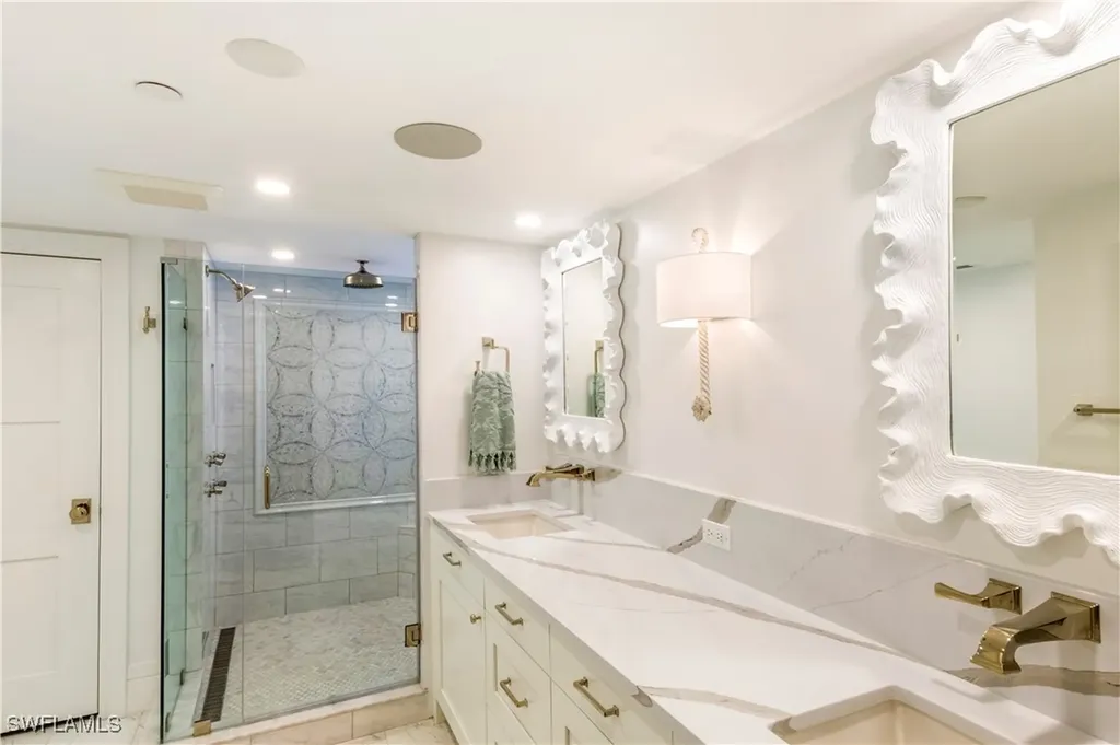 3377 Gulf Shore Boulevard N Naples FL 34103