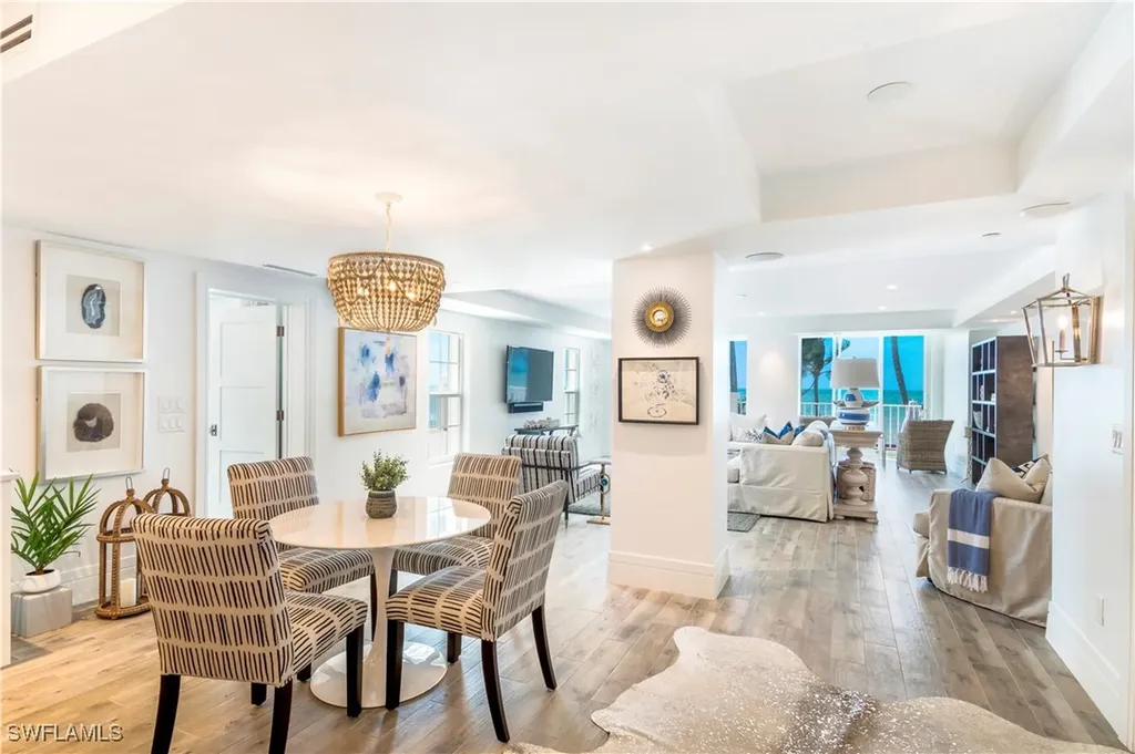 3377 Gulf Shore Boulevard N Naples FL 34103