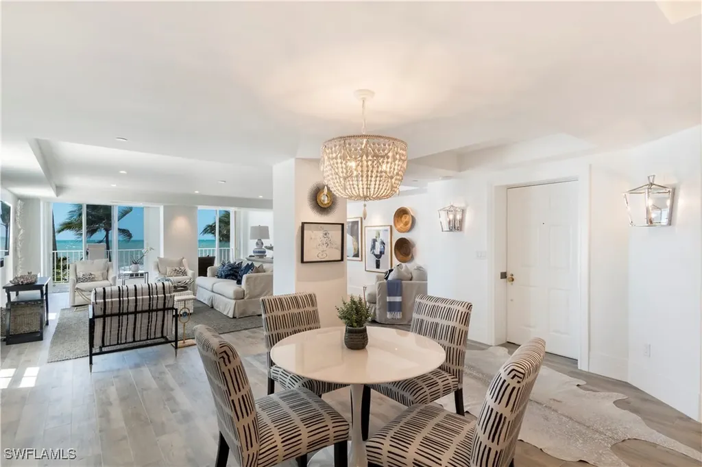 3377 Gulf Shore Boulevard N Naples FL 34103