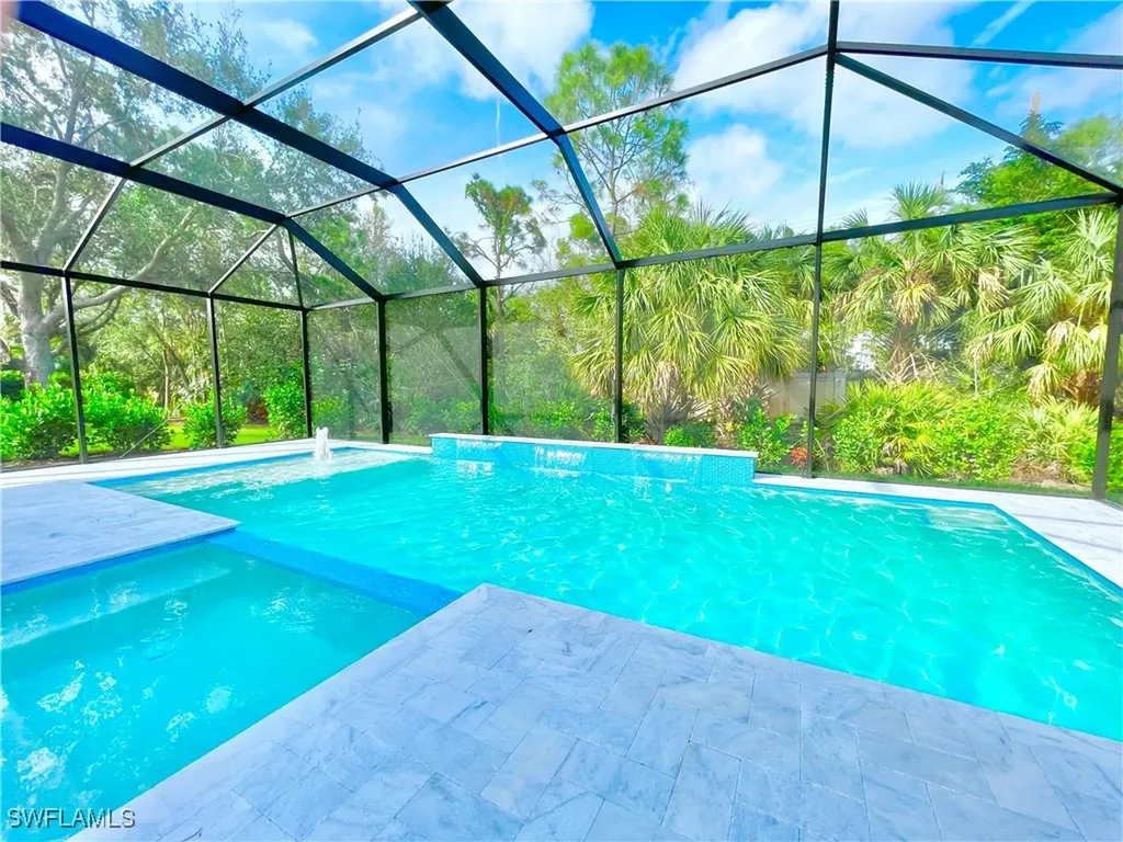 12667 Biscayne Court Naples FL 34105