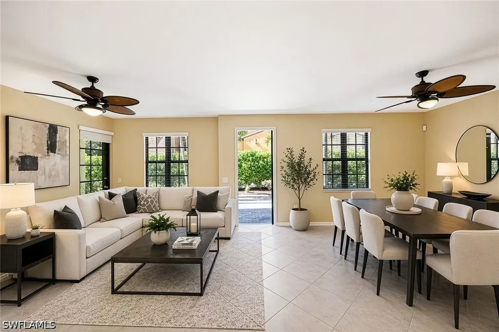 9036 Alturas Street Naples FL 34113