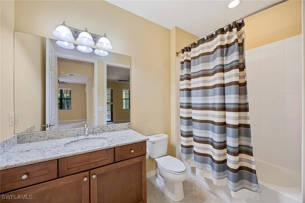 9036 Alturas Street Naples FL 34113