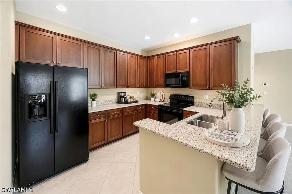 9036 Alturas Street Naples FL 34113