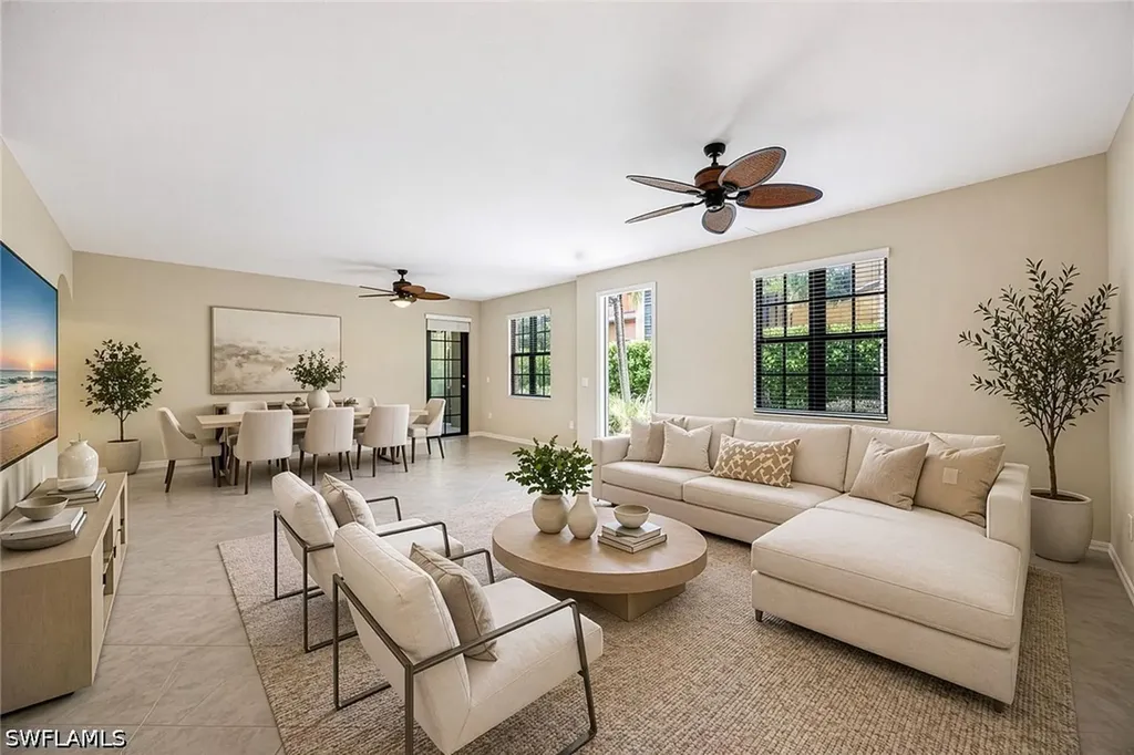 9036 Alturas Street Naples FL 34113