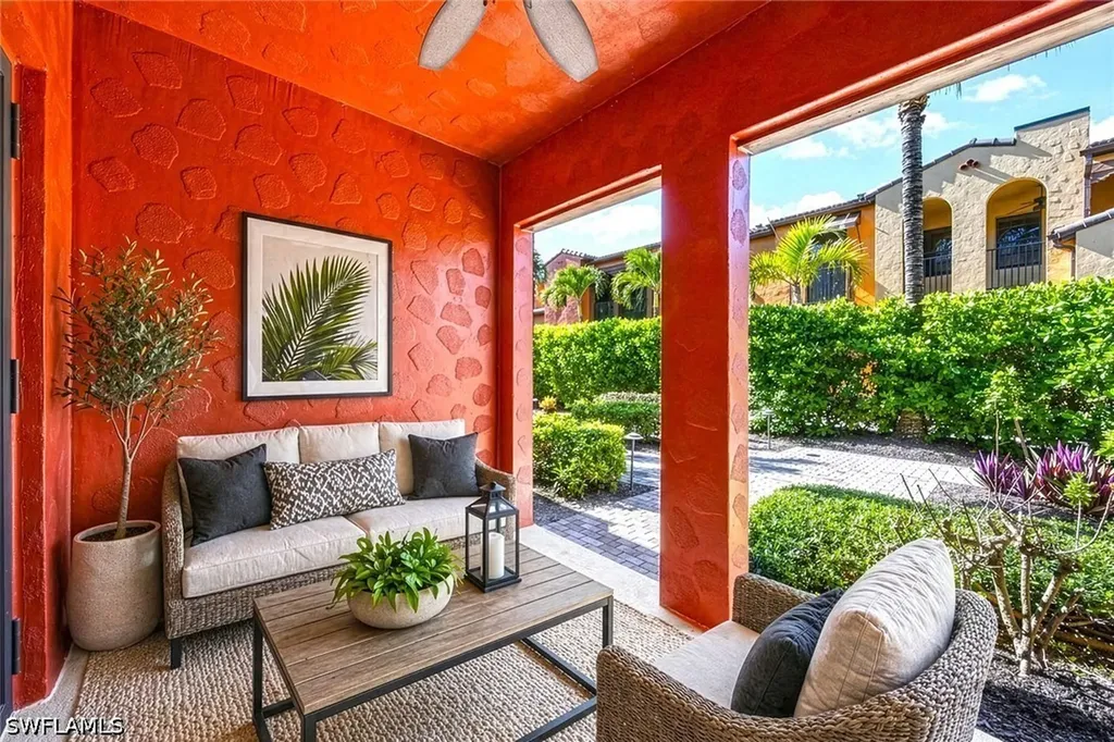 9036 Alturas Street Naples FL 34113