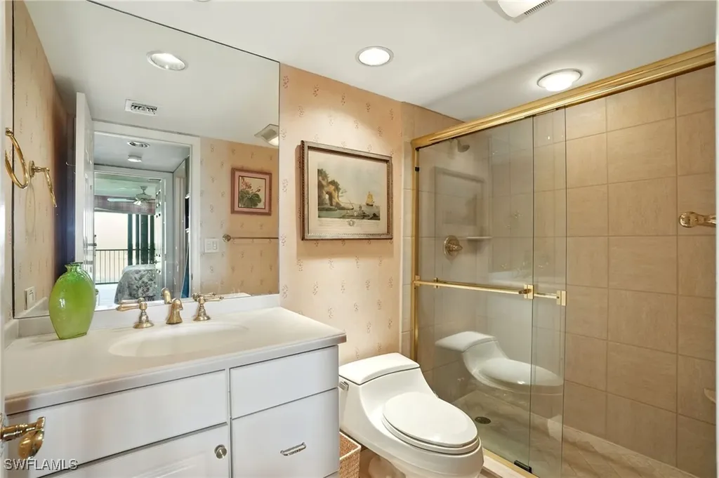 2400 Gulf Shore Boulevard N Naples FL 34103