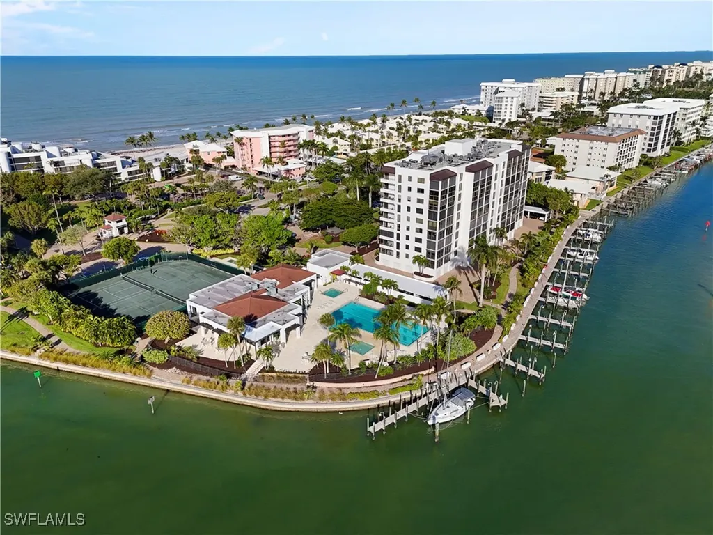 2400 Gulf Shore Boulevard N Naples FL 34103