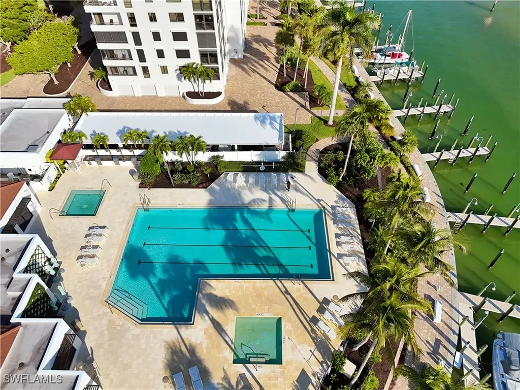 2400 Gulf Shore Boulevard N Naples FL 34103