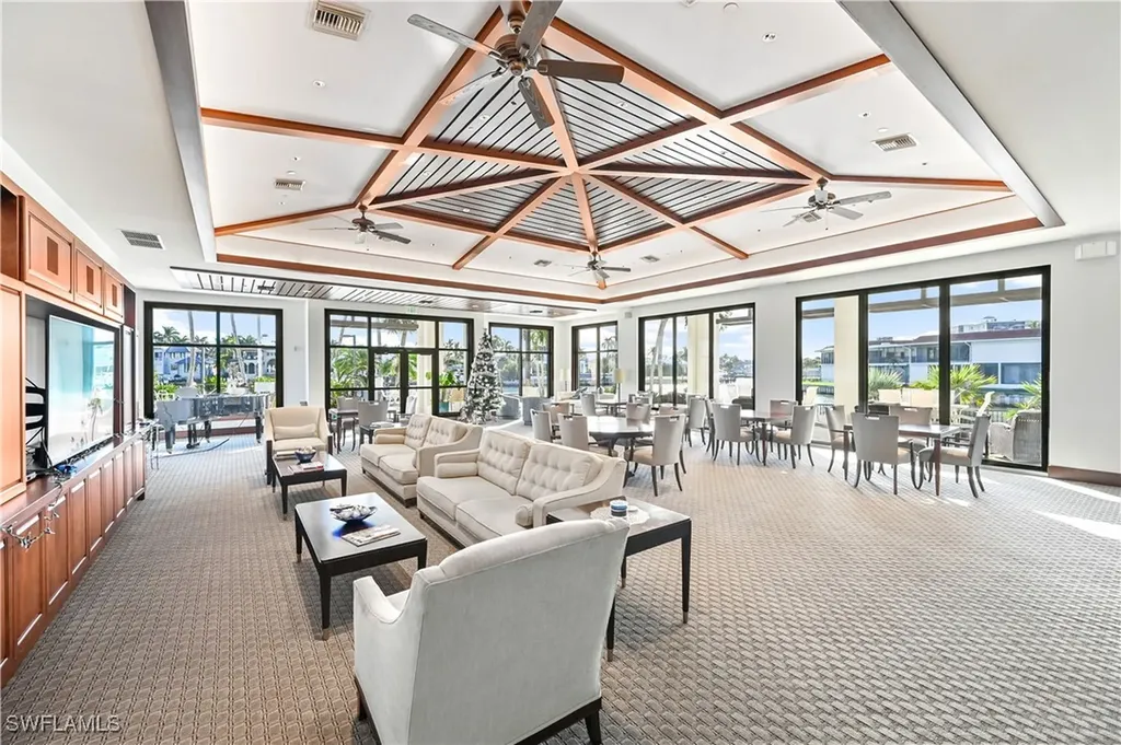 2400 Gulf Shore Boulevard N Naples FL 34103