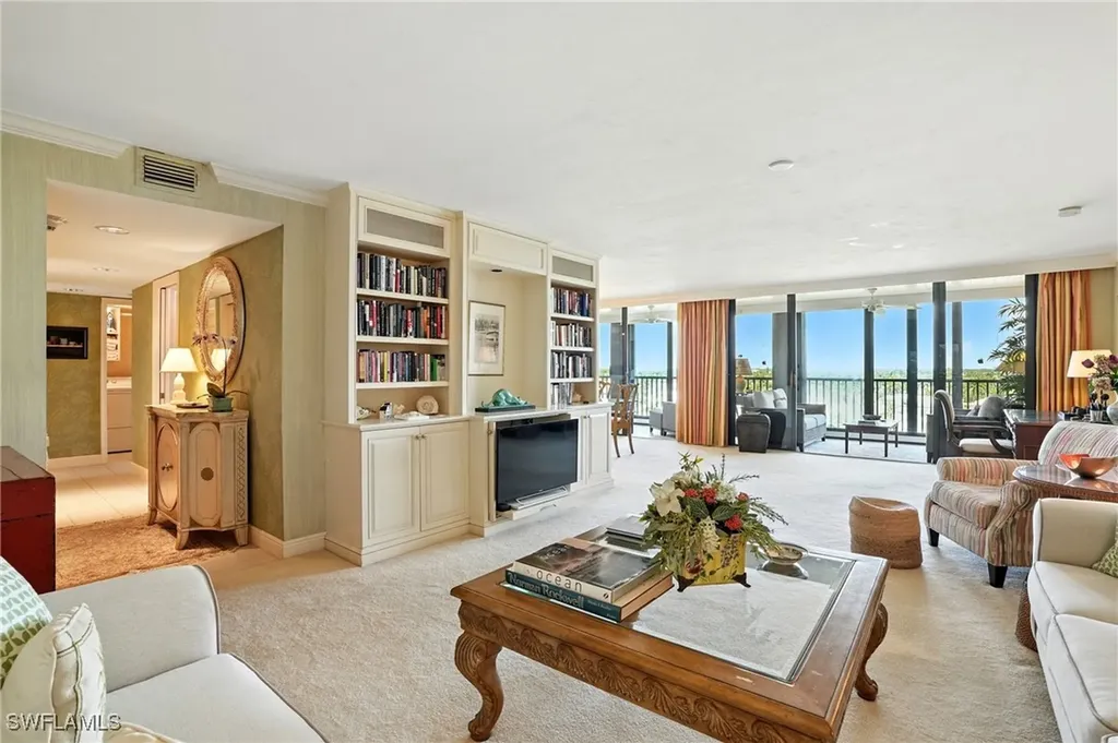2400 Gulf Shore Boulevard N Naples FL 34103