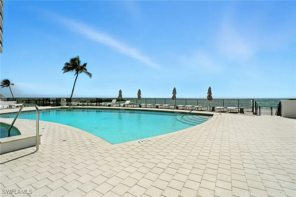 2400 Gulf Shore Boulevard N Naples FL 34103