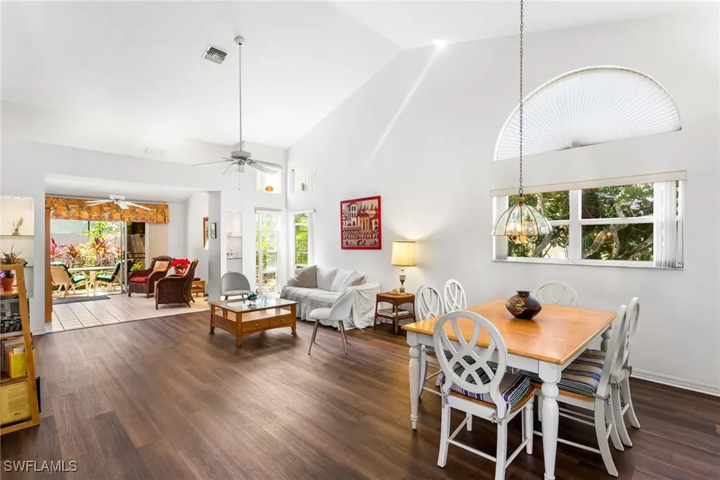 15162 Majorca Bay Drive Naples FL 34110