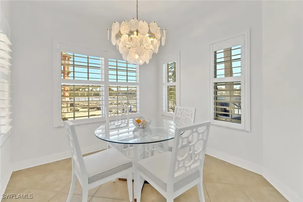 450 Bayfront Place Naples FL 34102