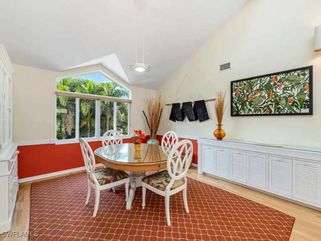 640 2nd Street S Naples FL 34102