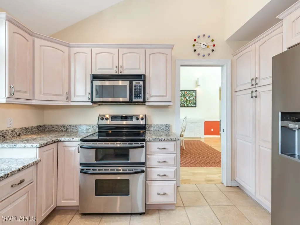 640 2nd Street S Naples FL 34102