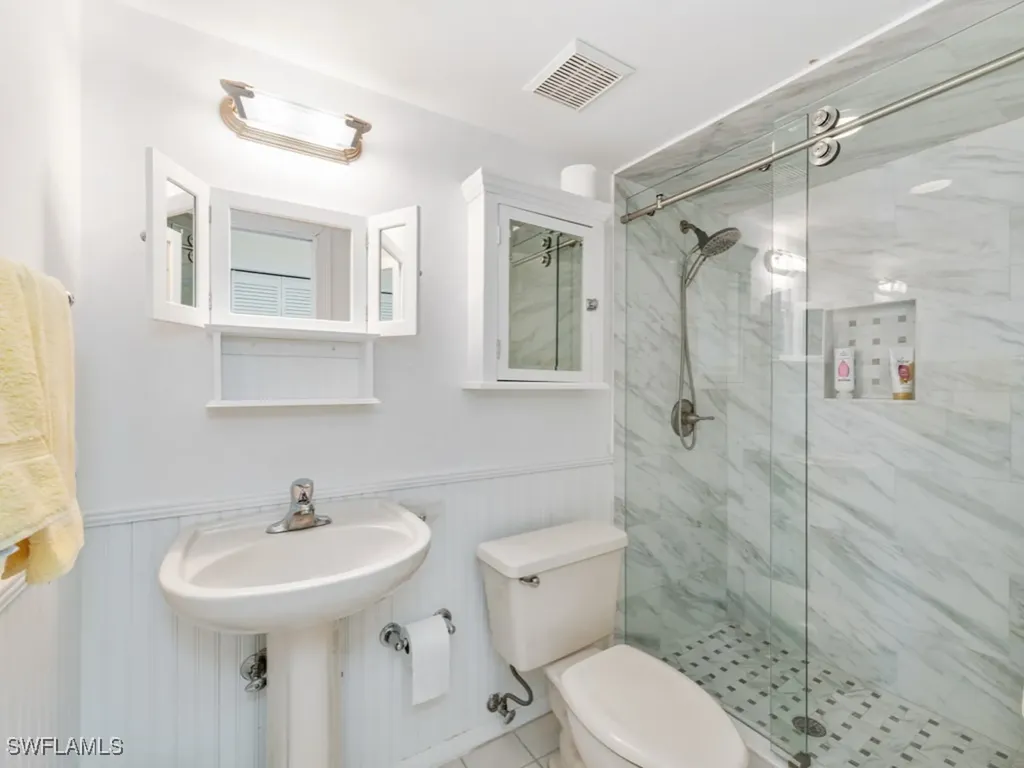 640 2nd Street S Naples FL 34102