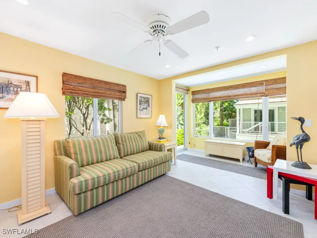 640 2nd Street S Naples FL 34102