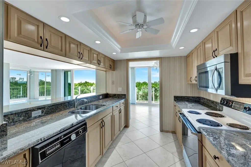 6101 Pelican Bay Boulevard Naples FL 34108