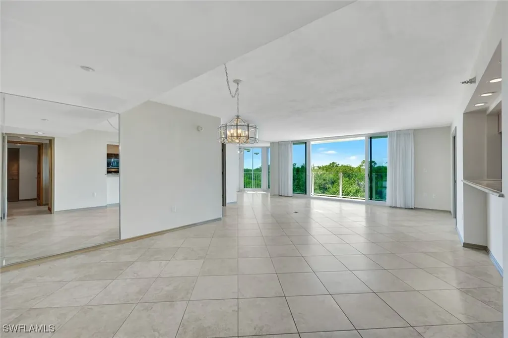 6101 Pelican Bay Boulevard Naples FL 34108