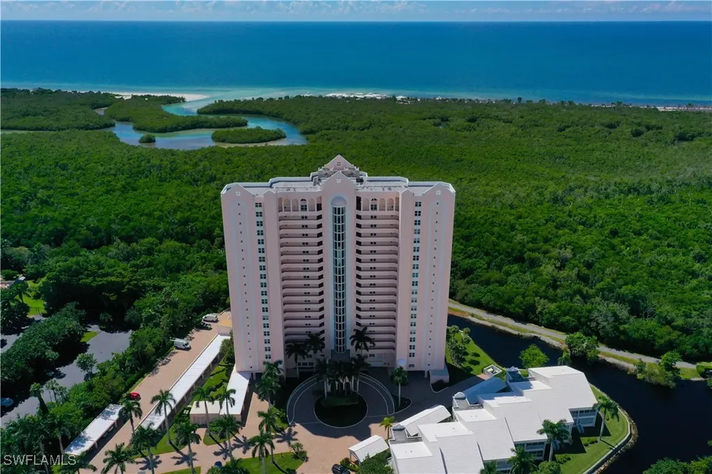 6101 Pelican Bay Boulevard Naples FL 34108