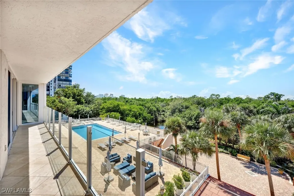 6101 Pelican Bay Boulevard Naples FL 34108