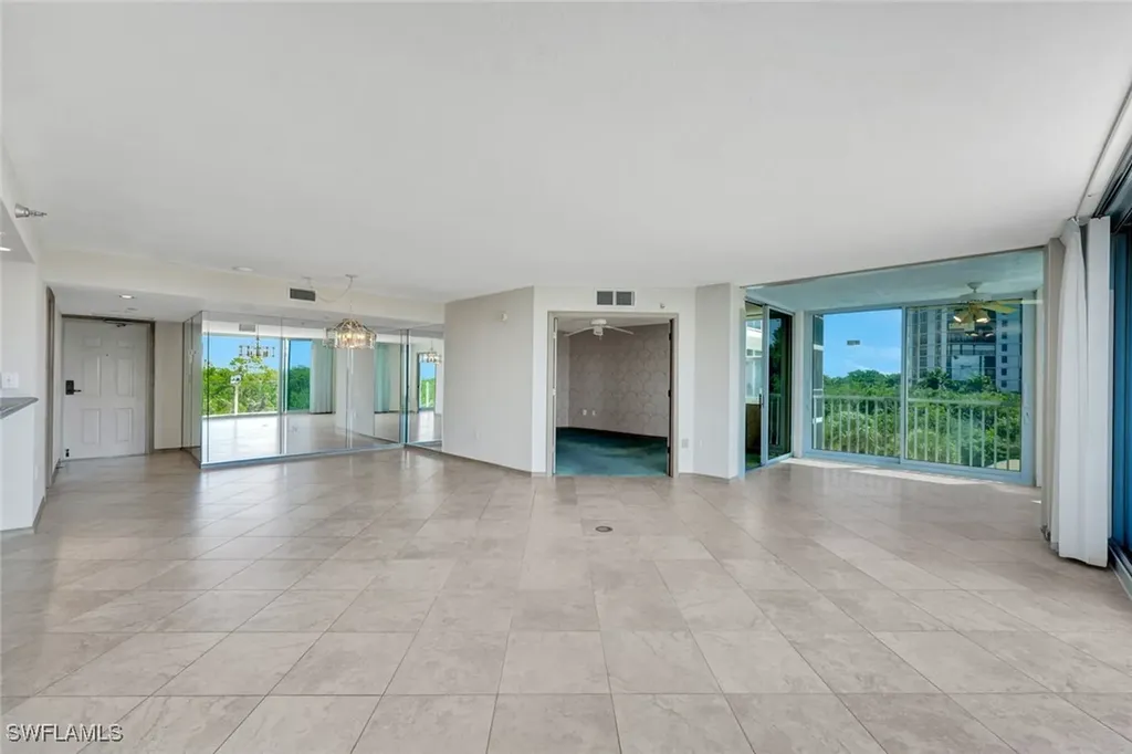 6101 Pelican Bay Boulevard Naples FL 34108