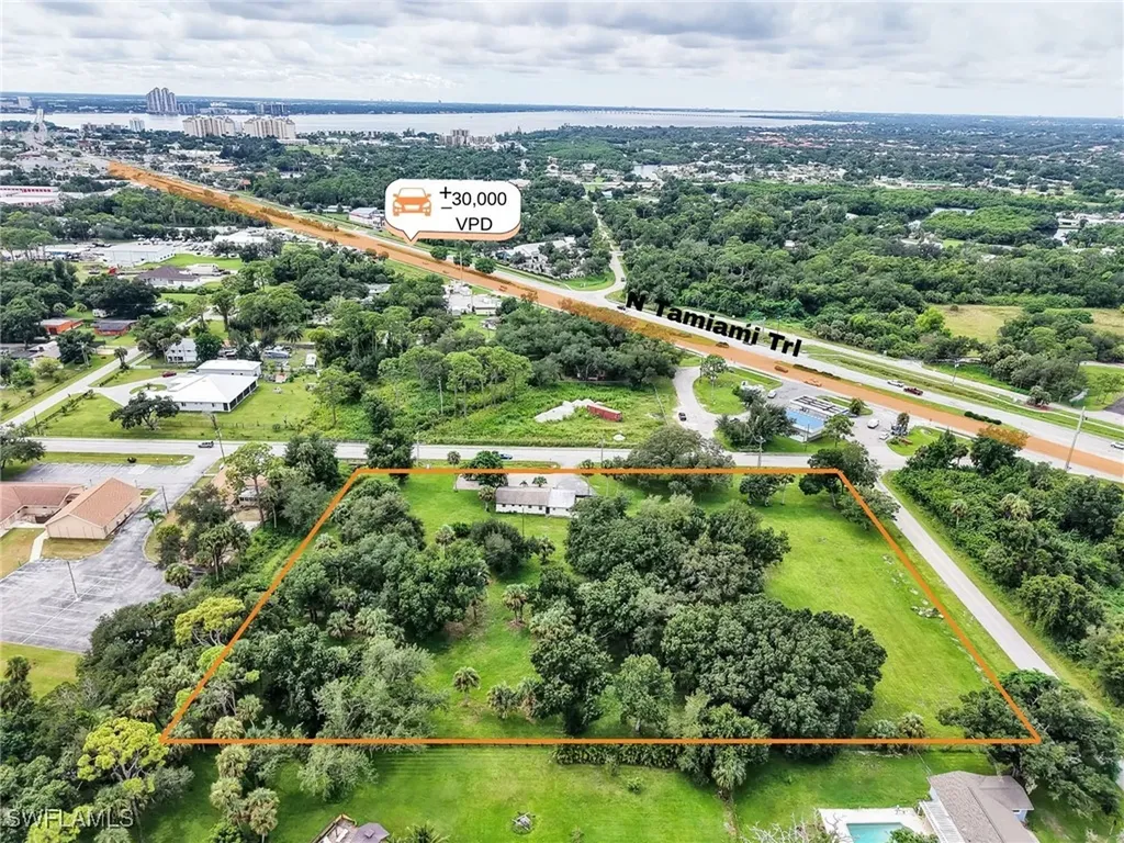 308 Evergreen Road North Fort Myers FL 33903