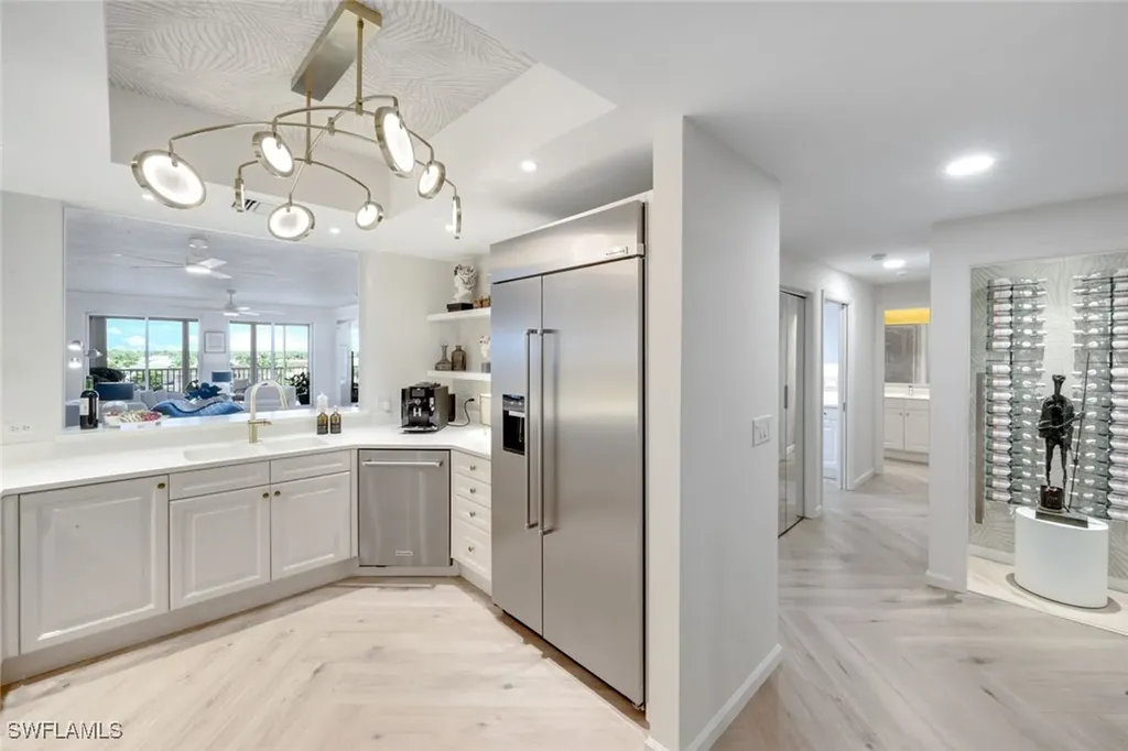 9790 Gulf Shore Drive Naples FL 34108