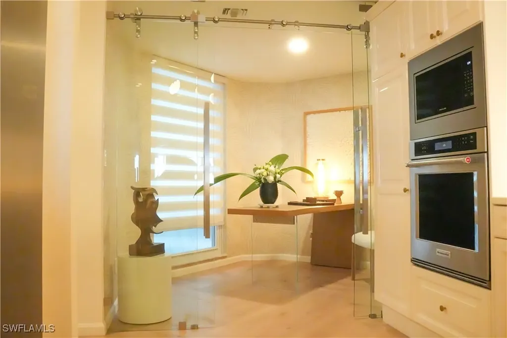 9790 Gulf Shore Drive Naples FL 34108