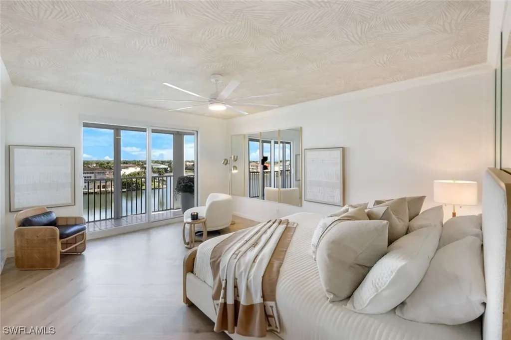 9790 Gulf Shore Drive Naples FL 34108