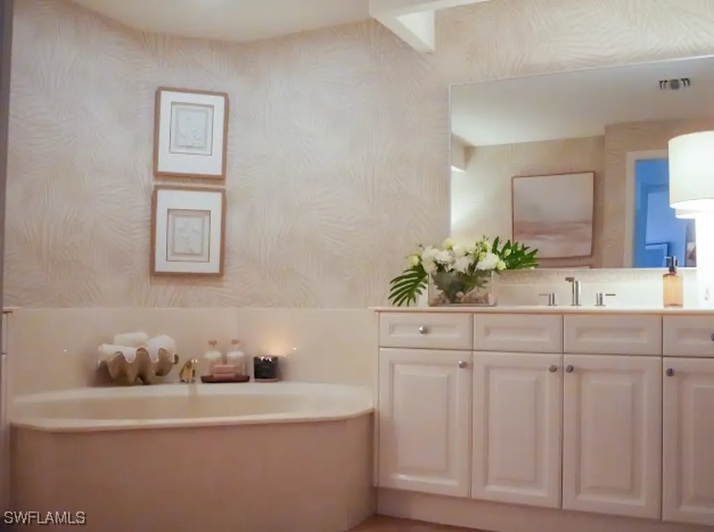 9790 Gulf Shore Drive Naples FL 34108