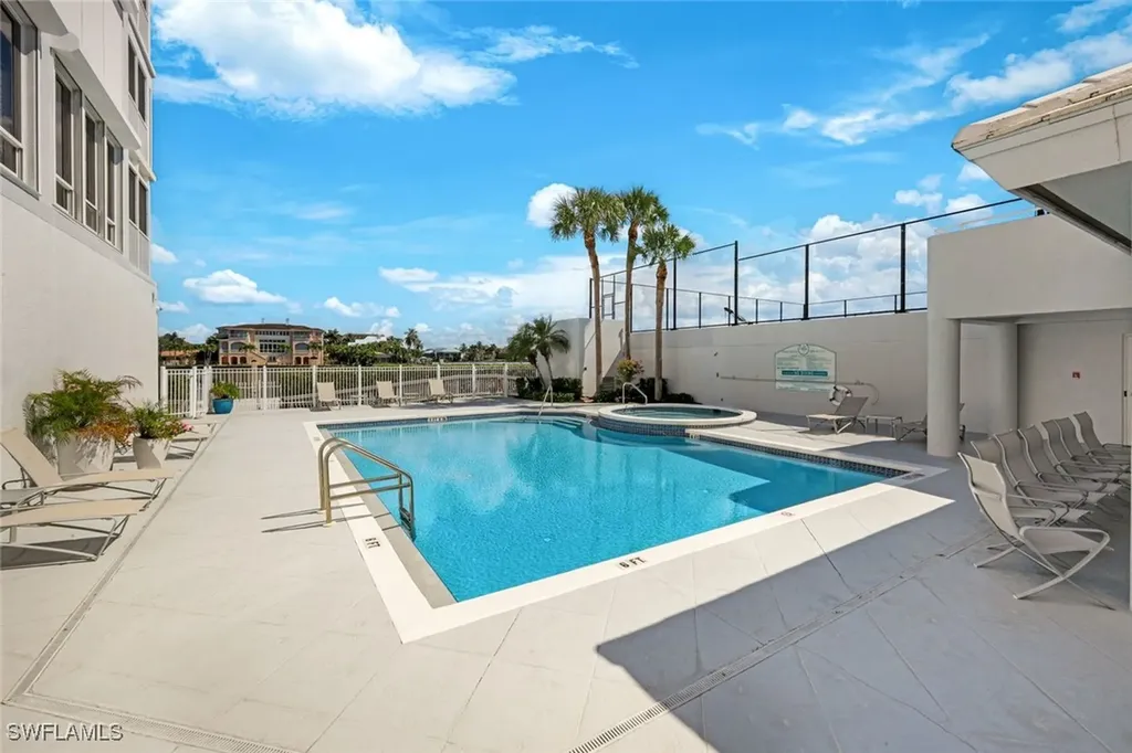 9790 Gulf Shore Drive Naples FL 34108