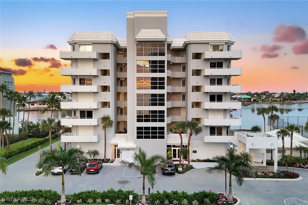 9790 Gulf Shore Drive Naples FL 34108