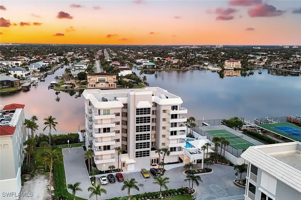 9790 Gulf Shore Drive Naples FL 34108