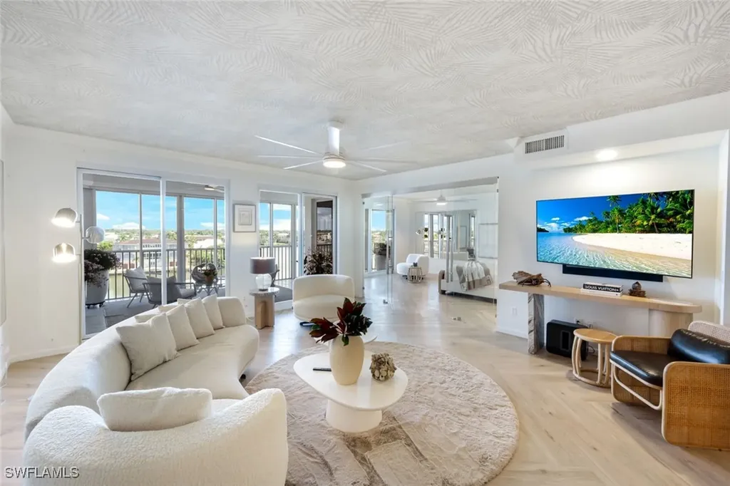 9790 Gulf Shore Drive Naples FL 34108