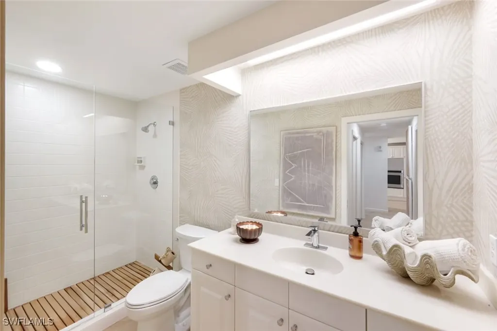 9790 Gulf Shore Drive Naples FL 34108