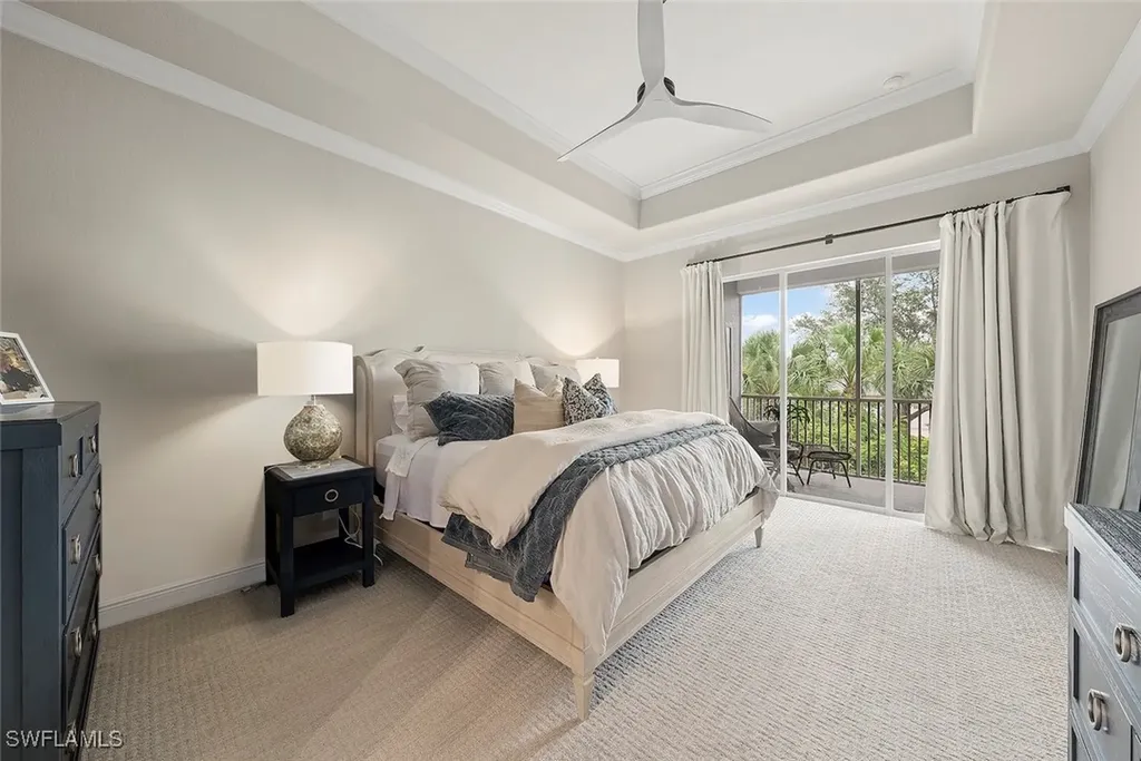 646 Vintage Reserve Circle Naples FL 34119