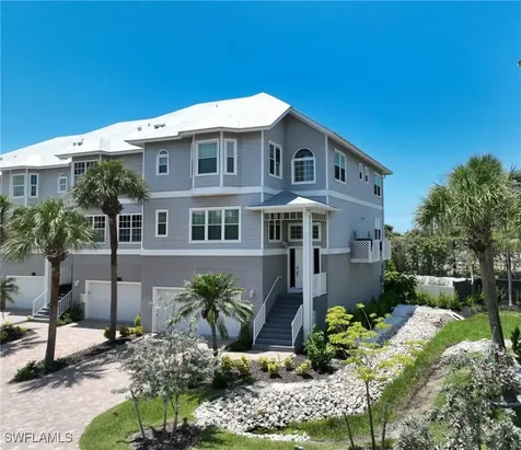 117 Barefoot Circle Bonita Springs FL 34134