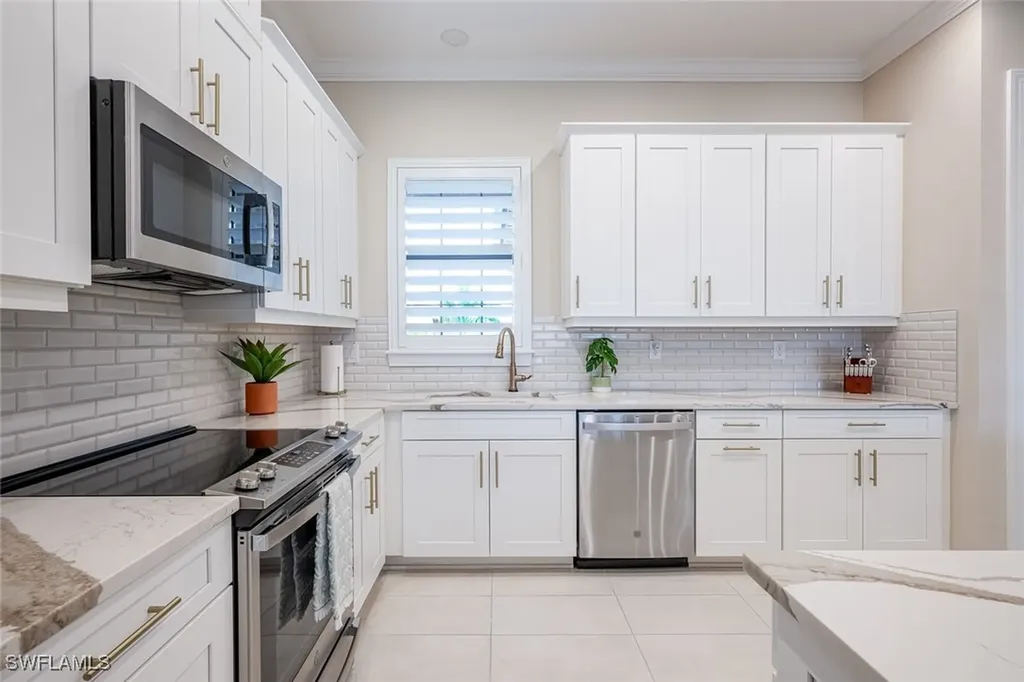 15261 Zeno Way Naples FL 34114