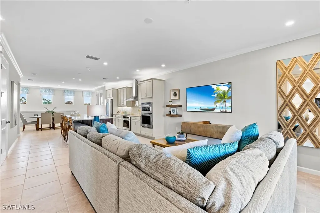 4563 Arboretum Circle Naples FL 34112