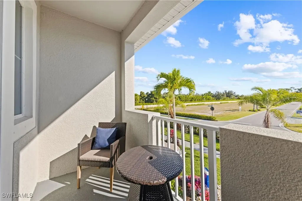 4563 Arboretum Circle Naples FL 34112