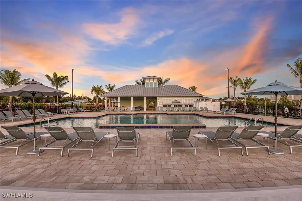 4563 Arboretum Circle Naples FL 34112