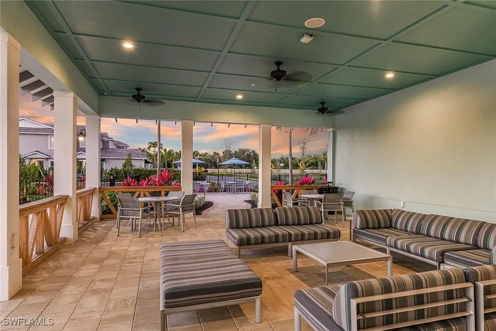 4563 Arboretum Circle Naples FL 34112