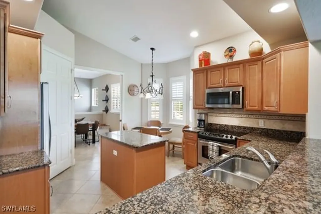 19600 Marino Lake Circle Miromar Lakes FL 33913