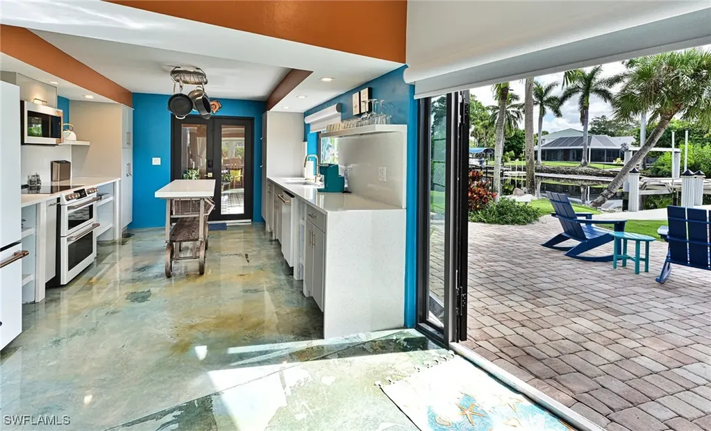 27191 Del Lane Bonita Springs FL 34135